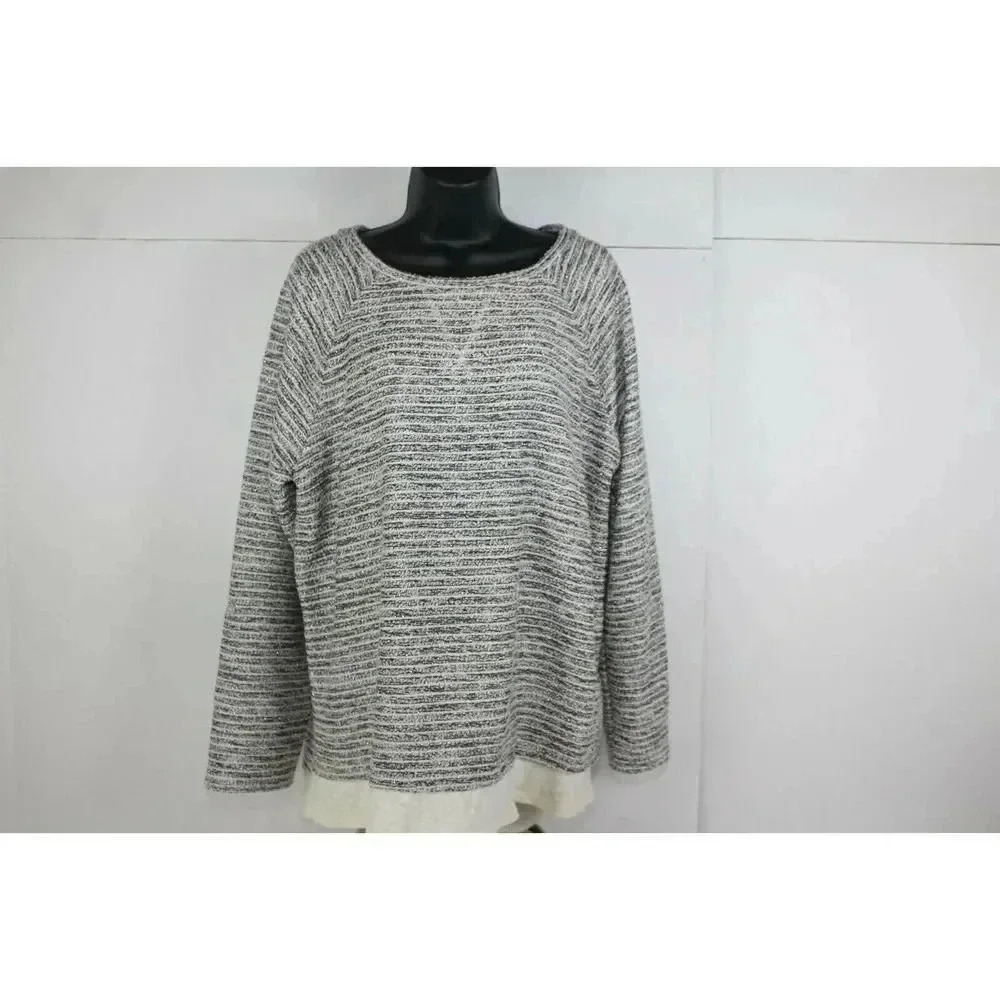 ladies Relativity blouse size 1X